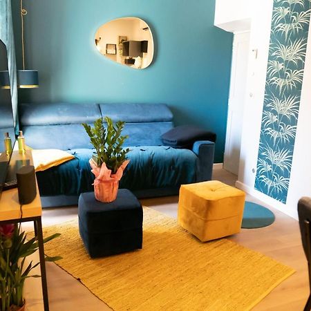 Coeur De Ville T2, Terrasse, Clim Tt Equipe, Parking Sanary-sur-Mer Luaran gambar